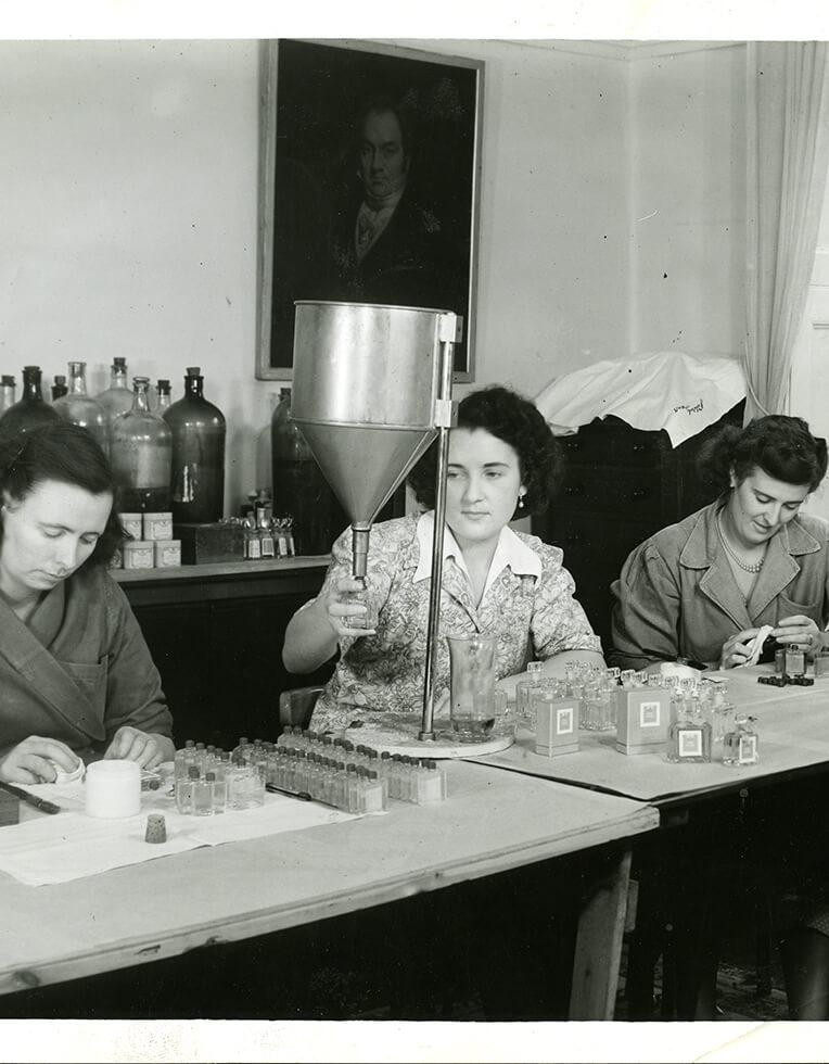 Bottling - 1940's